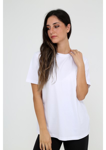 Oversize (bol ve geniş kesim) Beyaz T-Shirt. Bisiklet Yaka, Basic, Salaş Model fırsatları