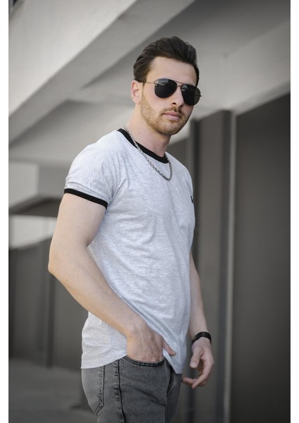 Riad Slim Fit Likralı Nakış Detaylı Kolu ve Yakası Biyeli Erkek Tshirt fiyatları