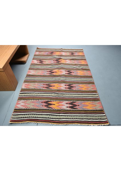 Türk Kilim, Eskitme Kilim, Area Kilim, 138 x 221 cm Siyah Kilim, El Yapımı Kilim, Banyosı Kilim, 1049