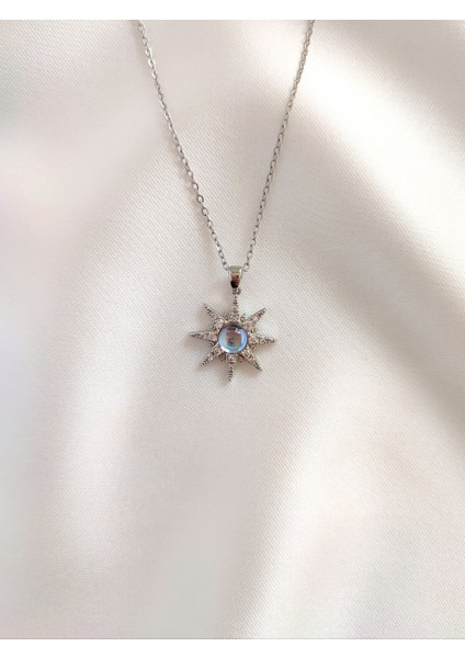 Kadın Paslanmaz Çelik Gümüş Renk Opal Taşlı Kutup Yıldızı Kolye