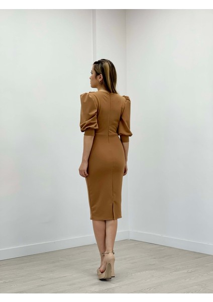 Krep Kumaş Degaje Yaka Kalem Elbise - Camel indirimleri