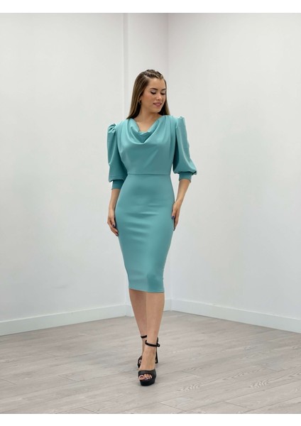 Krep Kumaş Degaje Yaka Kalem Elbise - Mint Yeşili