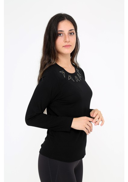 Yaka Taş Detay Uzun Kollu Bluz fiyatları