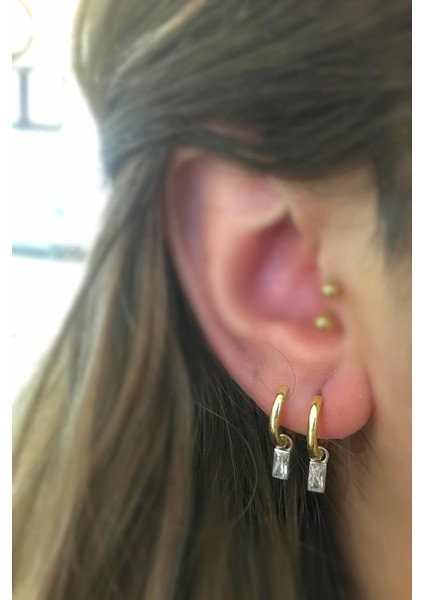 Gümüş Dikdörtgen Taşlı Bayan Küpe HR469556E modelleri