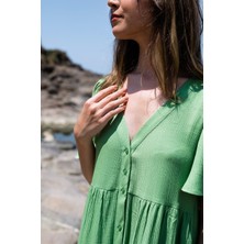 Gils Butik Yırtmaçlı Düğmeli Yeşil Elbise