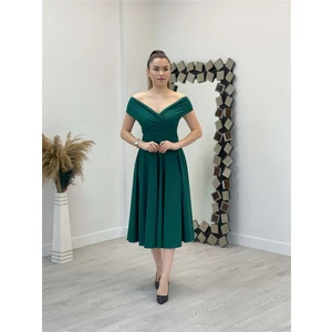 Kayık Yaka Midi Elbise Kloş Silüet Zümrüt Yeşil Klasik Tarz Kadın Giyimi