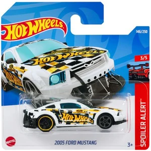 Hot Wheels 1:64 Spoiler Alert 2005 Ford Mustang