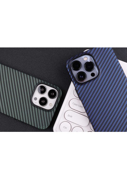 Apple iPhone 13 Karbon Fiber Tasarımlı Premium Karbono Kapak fırsatları
