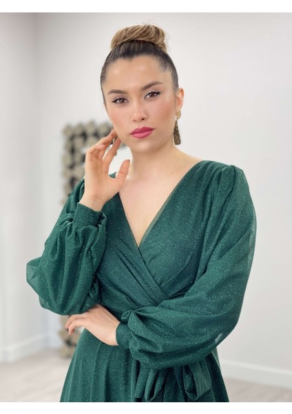 Simli Tül Kumaş Kuşaklı Kiloş Elbise - Zümrüt Yeşil modelleri