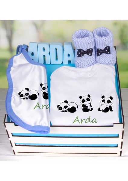 Ahşap Sandıkta Kişiye Özel Zıbın Önlük Taş İsimlik Ve Patik Bebek Seti 109428