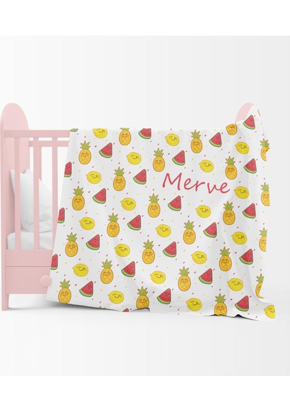 Ahşap Sandıkta Kişiye Özel Zıbın Yastık Battaniye Ve Patik Bebek Seti 109641 modelleri