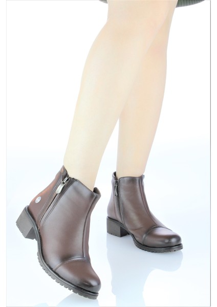 Kadın Deri Klasik Tarz Alçak Topuklu Yarım Bot M23-KB1080 fiyatları