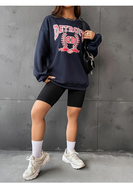 Kadın Detroit Baskılı Oversize Sweatshirt