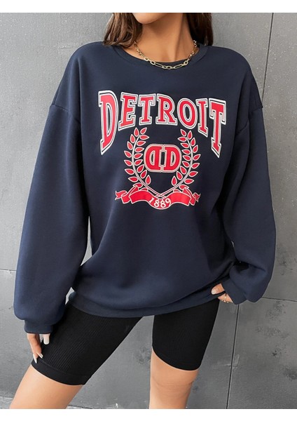 Kadın Detroit Baskılı Oversize Sweatshirt