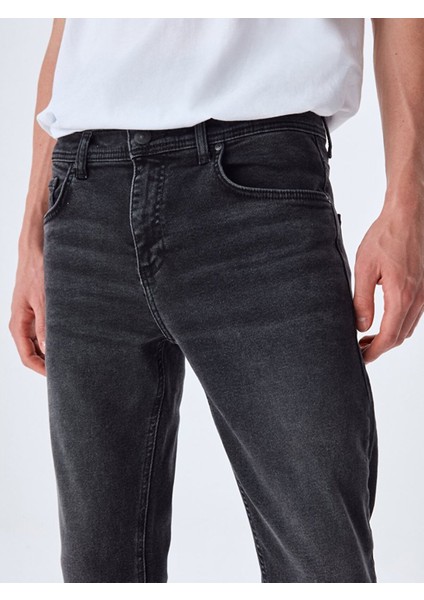 ErkekJumy Dar Paça Normal Bel Super Skınny Jean Pantolon