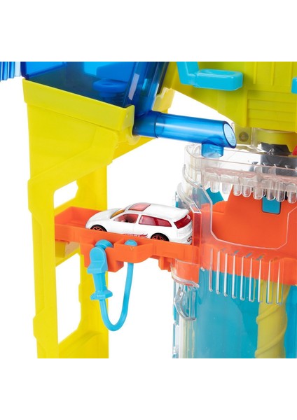 GRW37 Hot Wheels, Oto Yıkamada Renk Değiştirme Oyun Seti / +4 Yaş