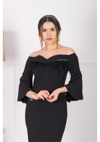 Krep Kumaş Tüy Detaylı Tasarım Elbise - Siyah modelleri