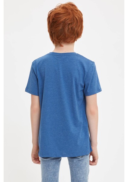 Erkek Çocuk V Yaka Tekli Kısa Kollu Kısa Kollu Tişört K1698A620SP modelleri