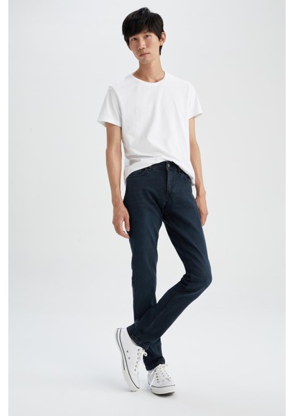 Pedro Slim Fit Dar Kalıp Normal Bel Dar Paça Jean Pantolon R8791AZ22AU