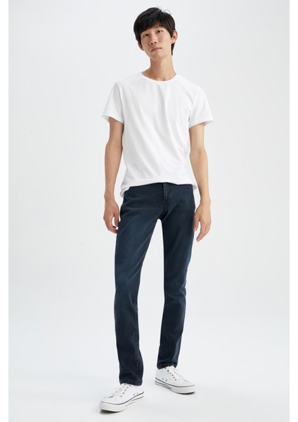 Pedro Slim Fit Dar Kalıp Normal Bel Dar Paça Jean Pantolon R8791AZ22AU