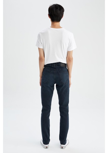 Pedro Slim Fit Dar Kalıp Normal Bel Dar Paça Jean Pantolon R8791AZ22AU