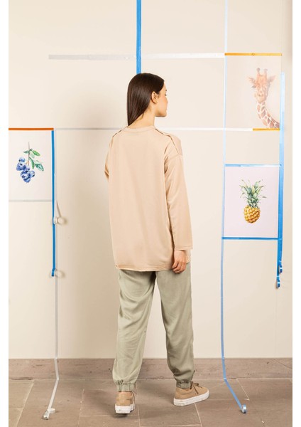 Sweats Giraffe