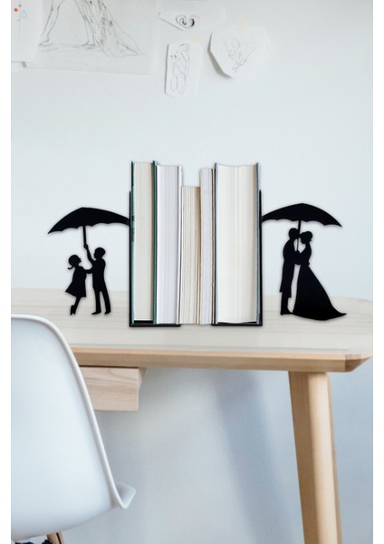 Metal Kitap Tutucu Yağmurda Aşk Figürlü Kitap Desteği, Dekoratif Kitaplık