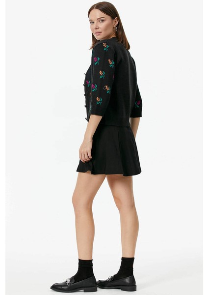 Çiçek Motifli Crop Triko Takım - Siyah indirimleri