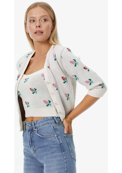 Çiçek Motifli Crop Triko Takım - Kemik modelleri