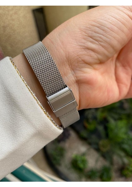 Gümüş Hasır Kordon Kadın Kol Saati F21926C-E F21926C-E modelleri