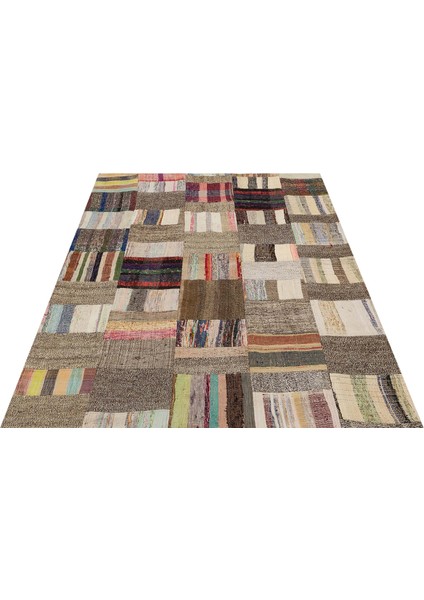 Eskitme Patchwork El Dokuma Halısı 145 x 184 cm 6115