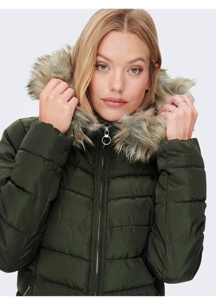 Kadın Haki New Ellan Quilted Kapüşonlu kadın MONT 15158943