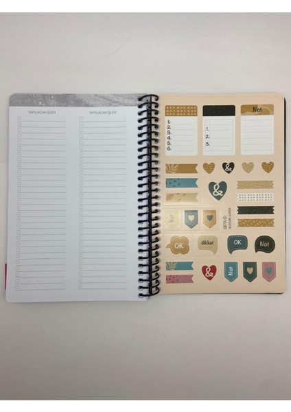 2023 Spiralli Sert Kapak Haftalık Akademik Ajanda 17X24 460-SHK modelleri