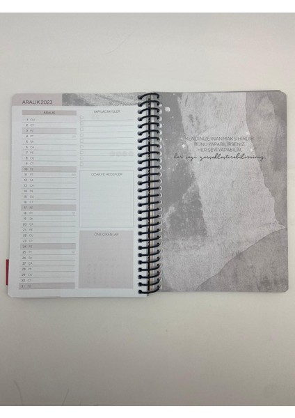 2023 Spiralli Sert Kapak Haftalık Akademik Ajanda 17X24 460-SHK fırsatları