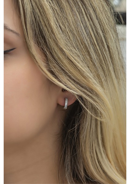 925 Ayar Gümüş 10 mm Baget Taşlı Tamtur Küpe modelleri