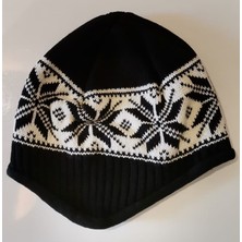 Eleven Markets Içi Polarlı Kulaklı Siyah Beyaz Bere Yıldız Desenli Kulaklı Bere