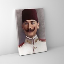 Haydi Dekor Kırmızı Kalpaklı Askeri Üniformalı Atatürk Kanvas Tablo