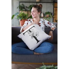 RugViva 43 x 43 cm T Harfli Yastık Kılıfı Tay Tüyü Döşemelik Premium Kumaş Dekoratif Çift Taraflı KRL522