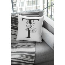 RugViva 43 x 43 cm T Harfli Yastık Kılıfı Tay Tüyü Döşemelik Premium Kumaş Dekoratif Çift Taraflı KRL522