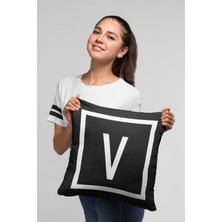 RugViva 43 x 43 cm Siyah Tay Tüyü Döşemelik Premium Kumaş Dekoratif Çift Taraflı V Harfli Yastık Kılıfı KRL618