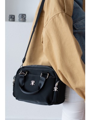 Impolo Victoria  Omuz Çapraz Siyah  Kadın Çanta 19X26 Ebat