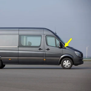 Mercedes Sprinter 2007-2016 Sağ Dış Dikiz Aynası Ön Kapağı Üçgen A9068110107