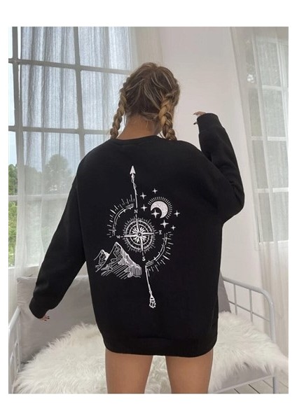 Oversize Siyah Pusula Sırt Baskılı Sweatshirt