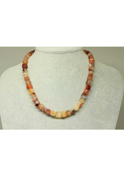 Akik Taşı Küp Şekilli Kolye 7-8mm Aralığı (Klipsli) (23825)