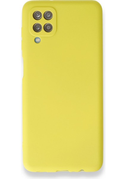 Samsung Galaxy M12 Kılıf Ultra Elastik Silikon Rubber Premier Sarı