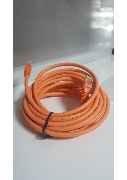 Cat6 Lszh Patchcable 2XRJ45 Utp 5 Metre