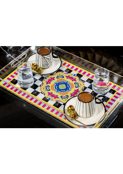 Şeffaf Akrilik Desenli Dikdörtgen (Büyük Boy) Tepsi 40X25 cm