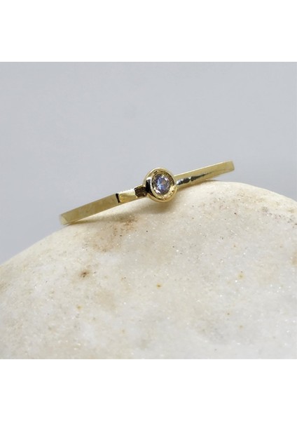 0,25CT Pırlanta Montörü(Signty Taşlı)Kare Kol Tasarım 14 Ayar Altın Hediye Kadın Modern Tektaş Yüzük modelleri