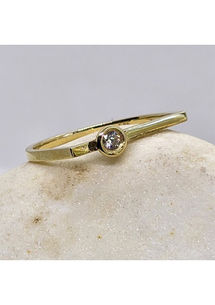 0,25CT Pırlanta Montörü(Signty Taşlı)Kare Kol Tasarım 14 Ayar Altın Hediye Kadın Modern Tektaş Yüzük fırsatları