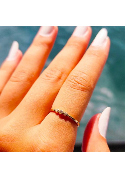 Gümüş Yüzük - Tria Swarovski Taşlı Modern Evlilik Teklifi Yüzüğü - Minimal Hediyelik Gümüş Yüzük